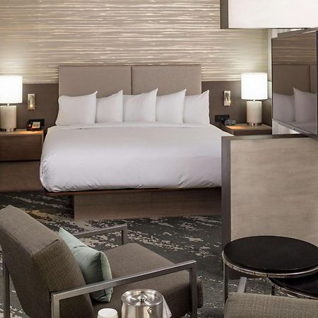 Готель Doubletree By Hilton Boston Logan Airport Челсі Екстер'єр фото