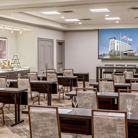 Готель Doubletree By Hilton Boston Logan Airport Челсі Екстер'єр фото